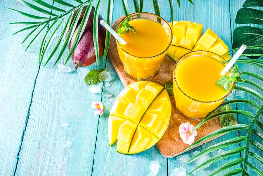 mango smoothie